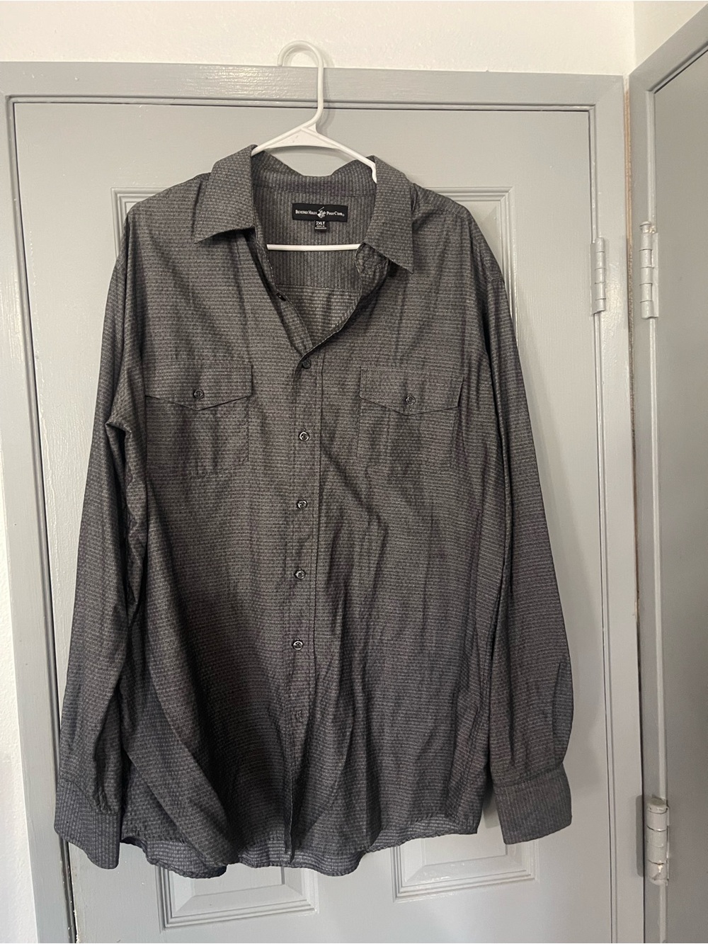 Beverly Hills Polo Club Men’s Gray Patterned Long-Sleeve Button-Down Shirt
